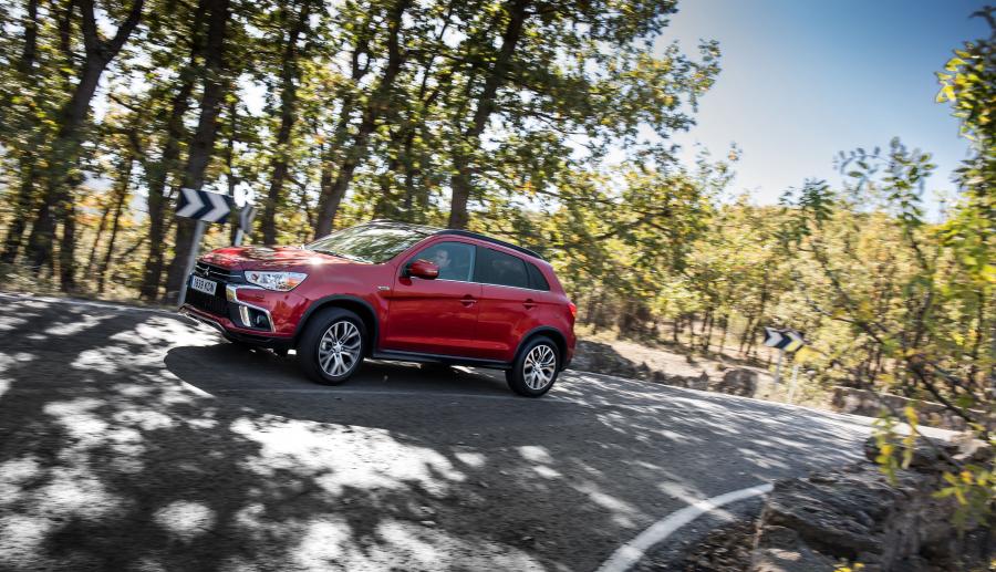  Mitsubishi ASX 2017 года  (WW) (фото 17 из 41)